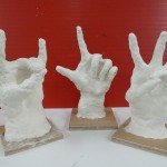 2025年10月9日(木)「自分の手の像」「柿の実の写生」